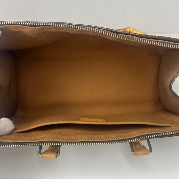 Louis Vuitton Monogram Popincourt Handbag/Purse | PRELOVED 🤎👜 - Picture 11 of 15